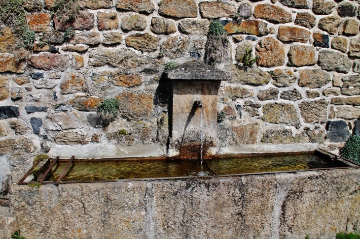 Fontaine - Pradelles