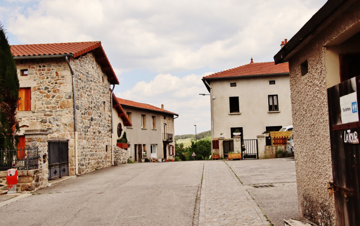 La Commune - Roche-en-Régnier