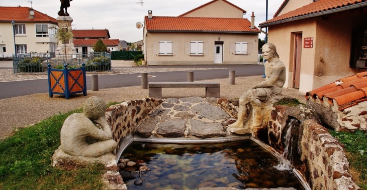 Fontaine - Saint-Christophe-sur-Dolaison