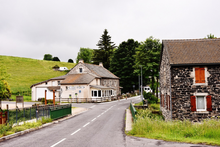 La Commune - Saint-Front