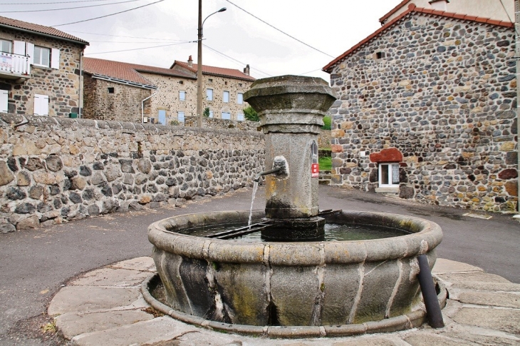 Fontaine - Saint-Haon