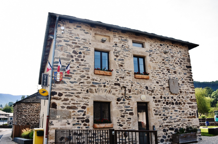 La Mairie - Saint-Hostien