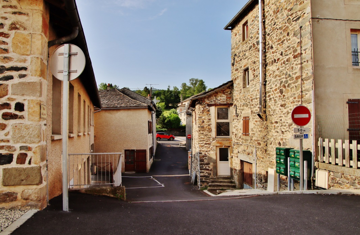 La Commune - Saint-Hostien