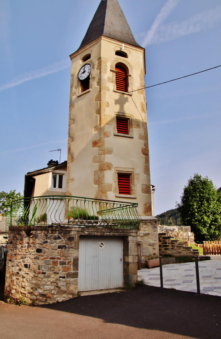 La Commune - Saint-Hostien