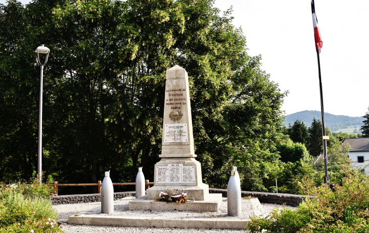 Monument-aux-Morts - Saint-Hostien