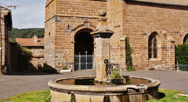 La Fontaine - Saint-Jean-de-Nay