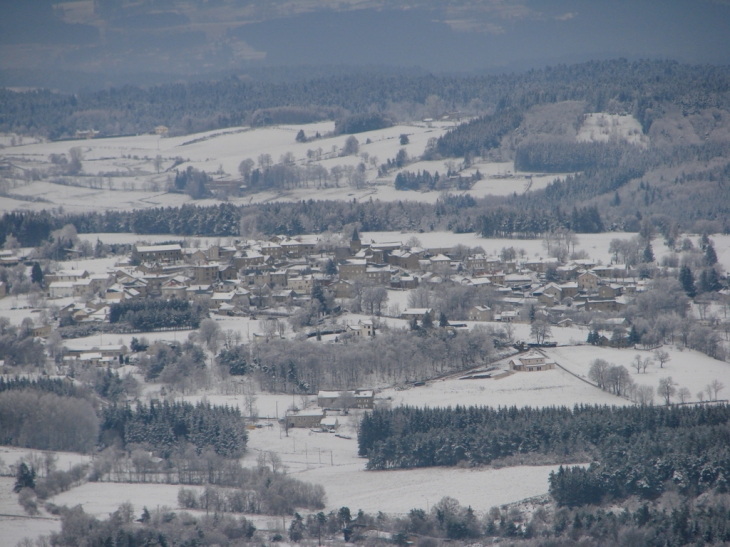 Le Lizieu vu du Lizieu sous la neige - Saint-Jeures