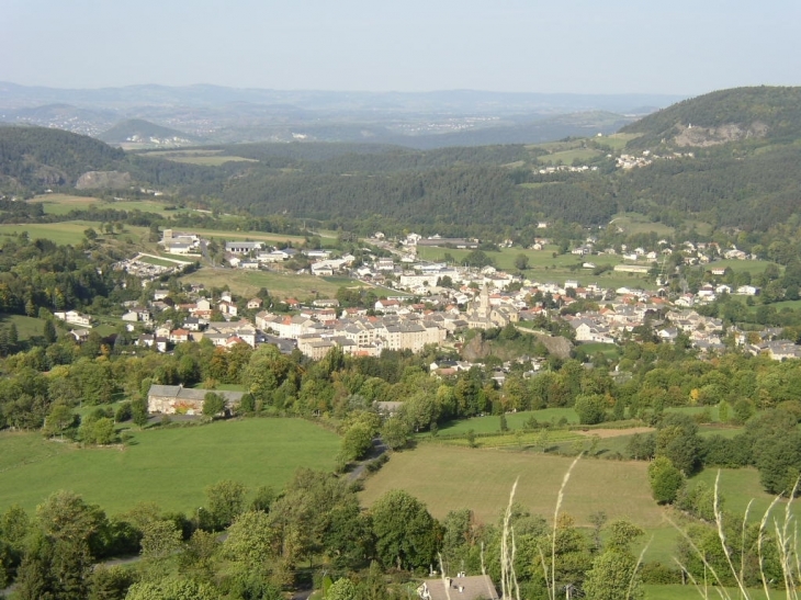 St Julien Chapteuil vu de Chapteuil - Saint-Julien-Chapteuil