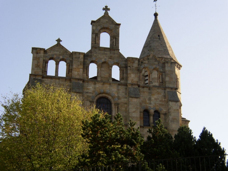 Eglise - Saint-Julien-Chapteuil