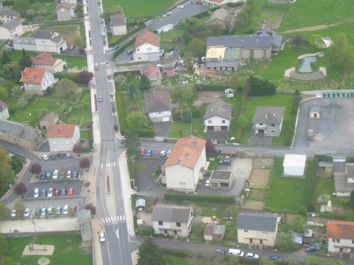 Avenue Jules Romains - Saint-Julien-Chapteuil