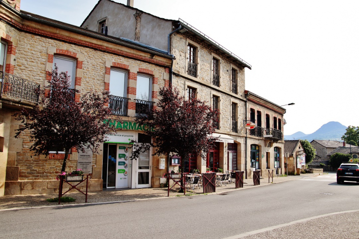 La Commune - Saint-Julien-Chapteuil