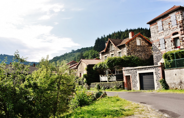 La Commune - Saint-Julien-des-Chazes