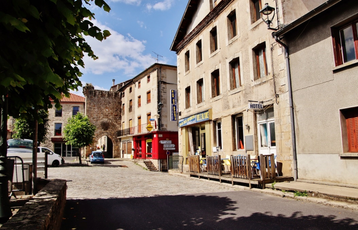 La Commune - Saint-Pal-de-Chalencon