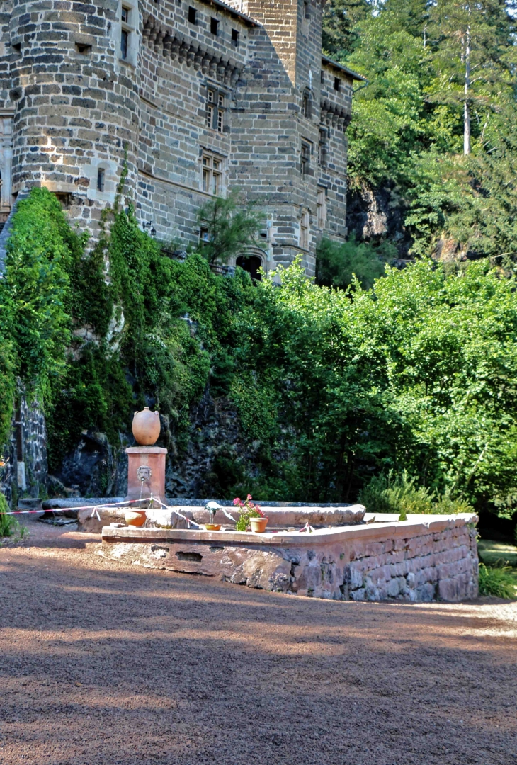 Au château de la Rochelambert - Saint-Paulien