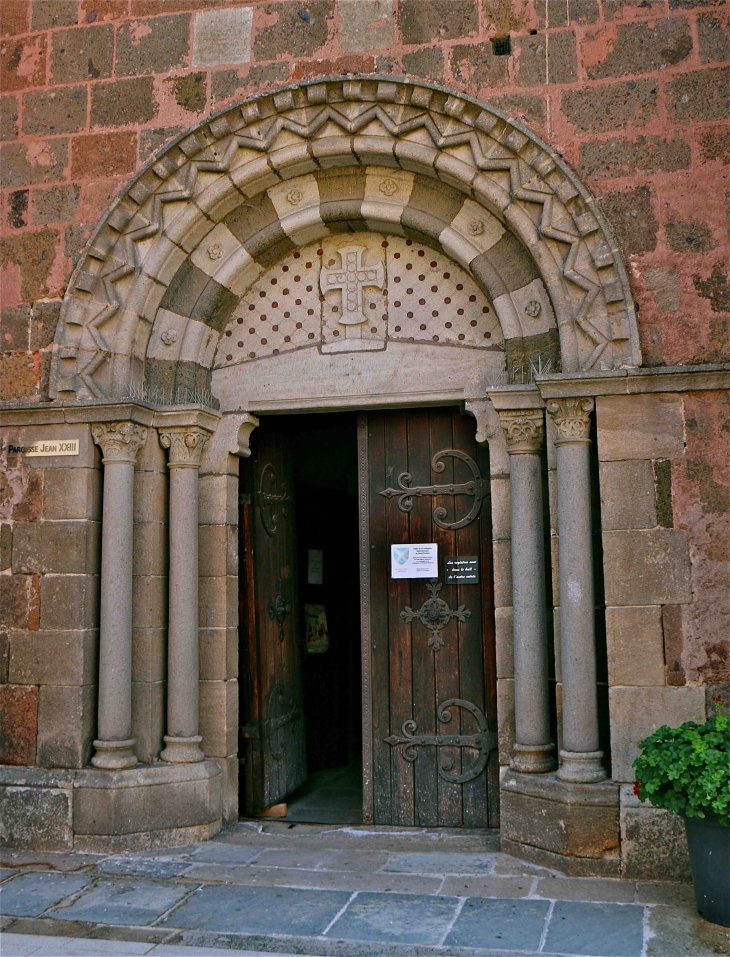 L'église Saint Georges - Saint-Paulien