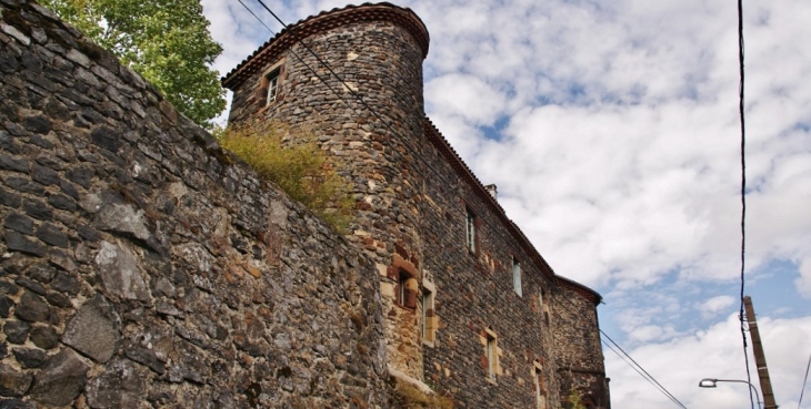 Le Château - Saint-Privat-d'Allier