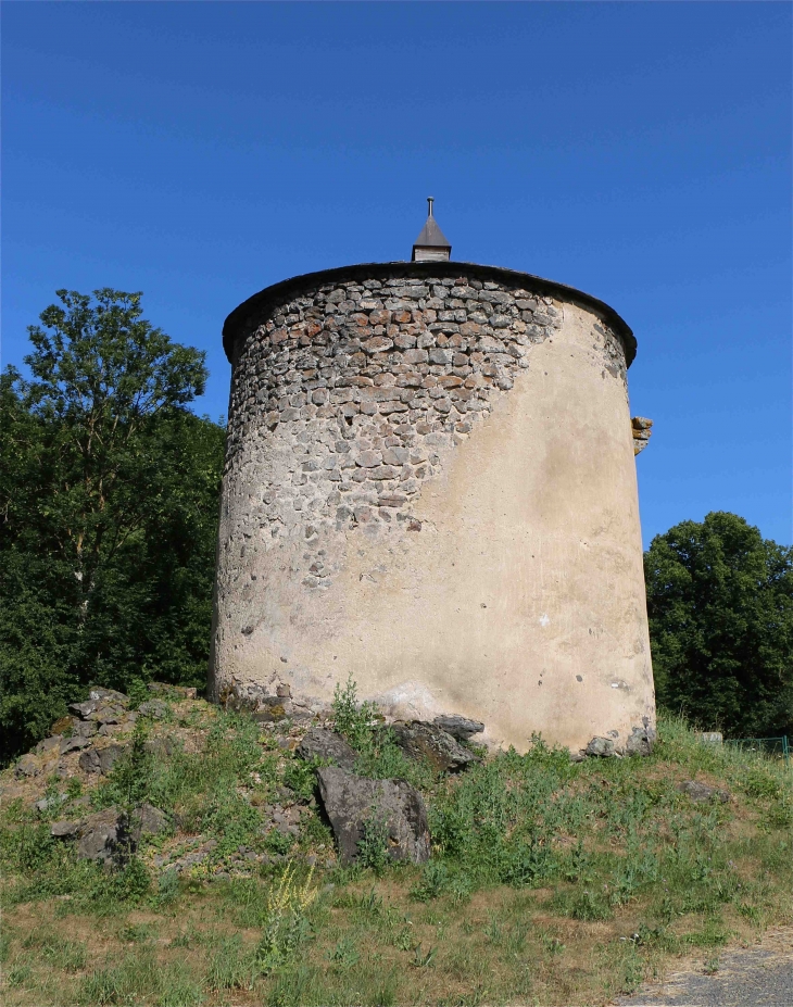 Le pigeonnier - Saint-Vidal