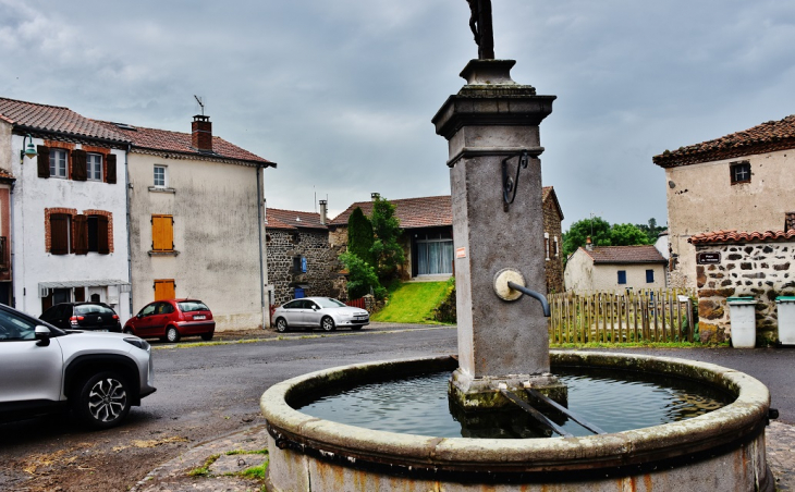 La Commune - Sainte-Eugénie-de-Villeneuve