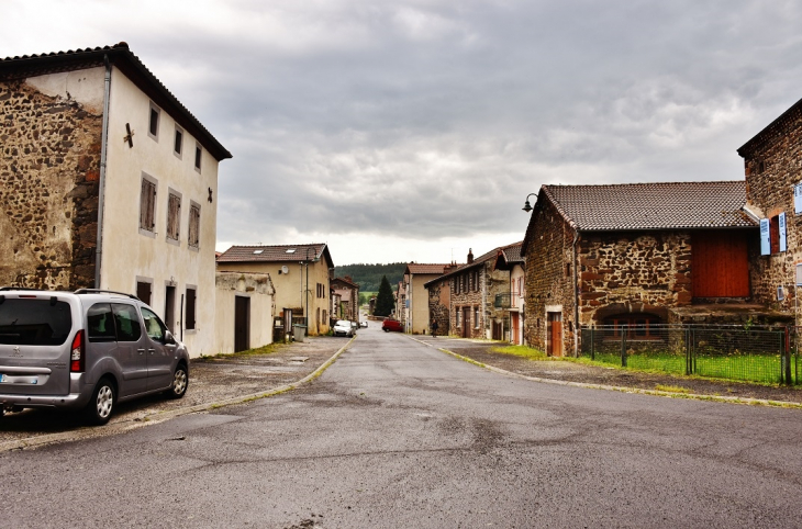 La Commune - Sainte-Eugénie-de-Villeneuve