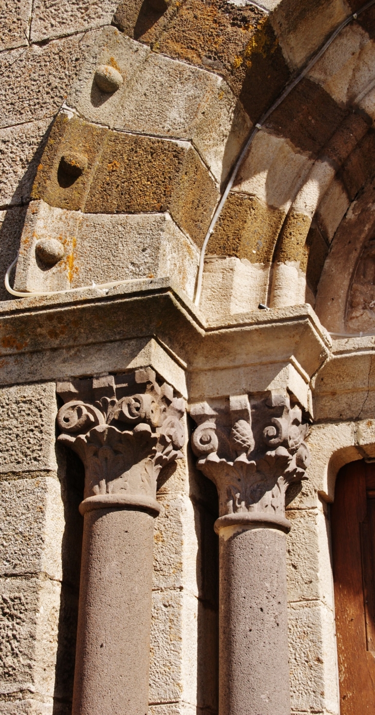 <église Saint-Symphorien ( Détail Portail ) - Sanssac-l'Église