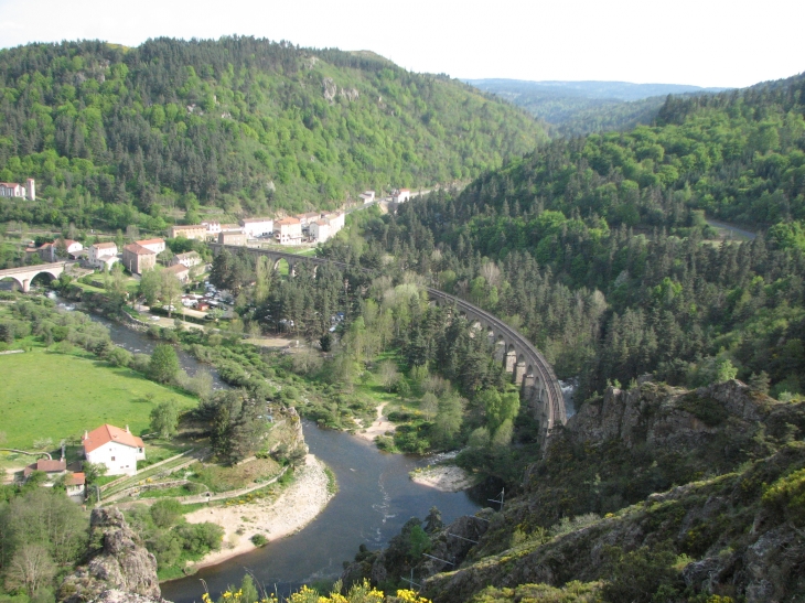 Gorges de l'Allier, viaduc ferroviaire de Chapeauroux - Saugues