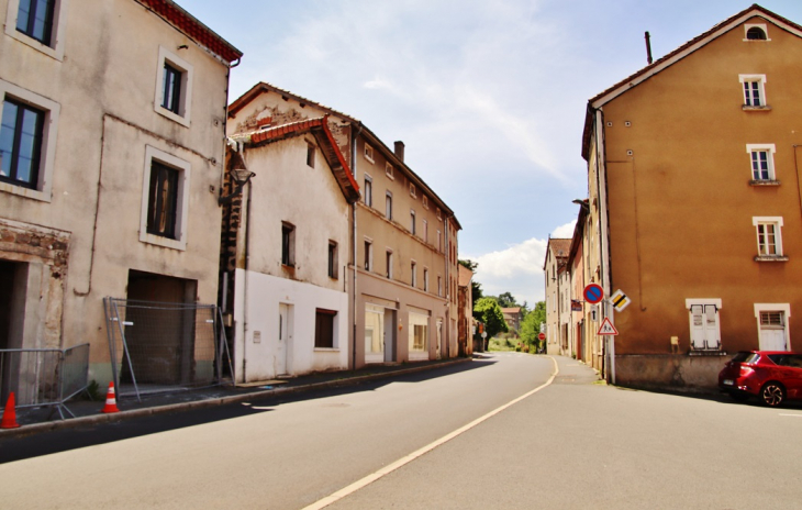 La Commune - Siaugues-Sainte-Marie