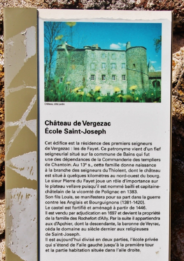  Château de Vergezac