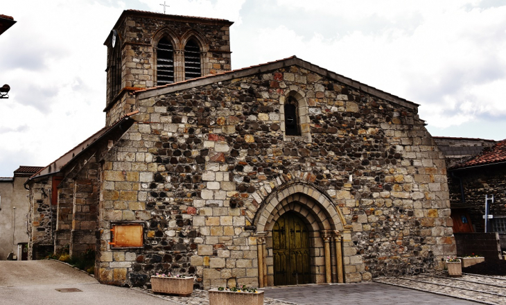  *église Saint-Julien - Aulhat-Saint-Privat