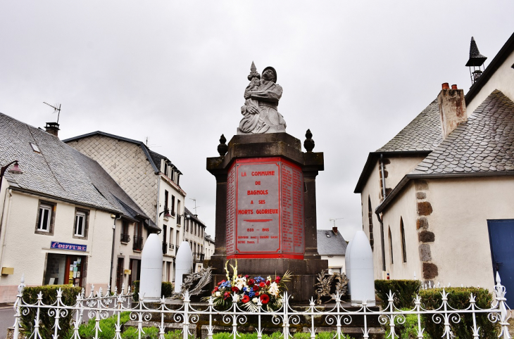 Monument-aux-Morts - Bagnols