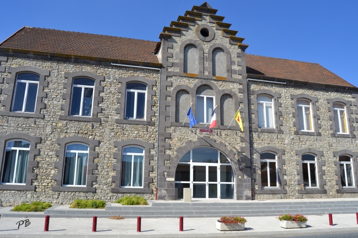 Mairie - Bas-et-Lezat