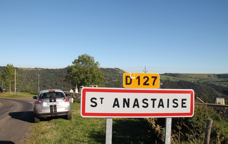  - Besse-et-Saint-Anastaise