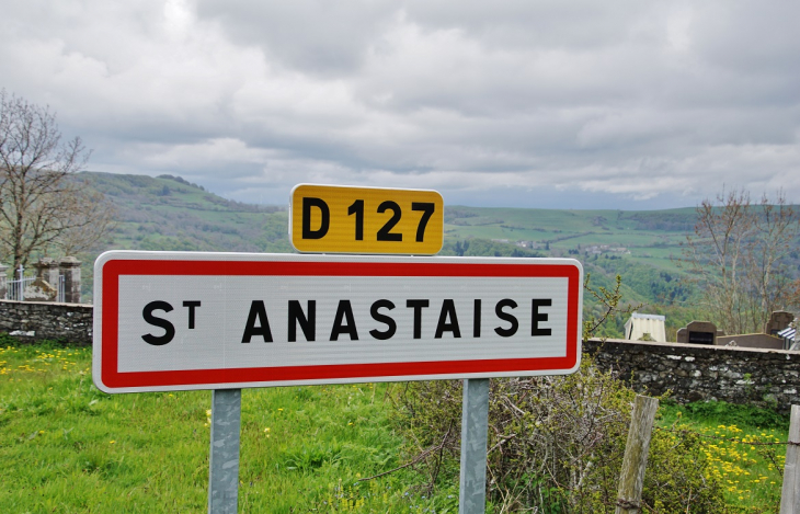  - Besse-et-Saint-Anastaise