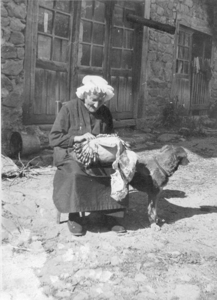 Photo prise en août 1949, je venais en vacances avec mes parents et grand-parents - Beurières