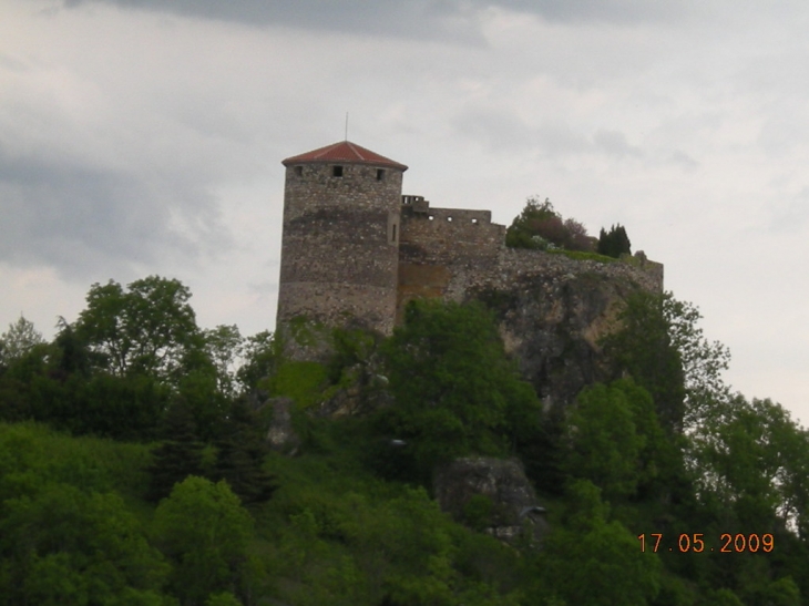 Château feodal de Busseol - Busséol