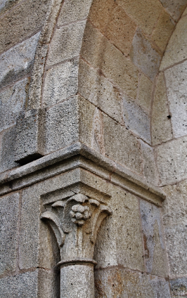 **église Saint-André  - Busséol