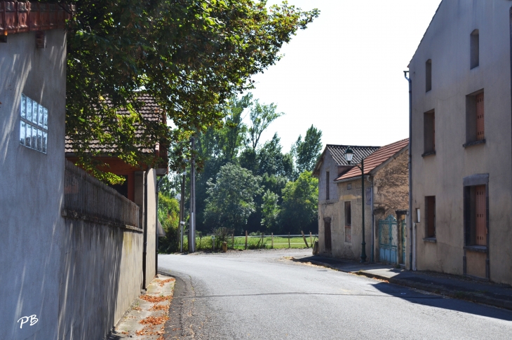  - Bussières-et-Pruns