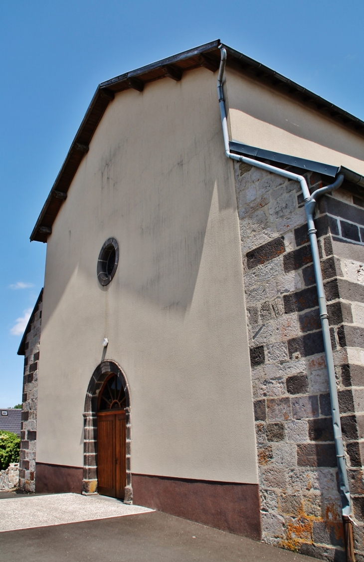 église St Pierre - Chapdes-Beaufort