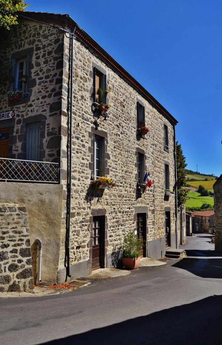 La Mairie - Clémensat