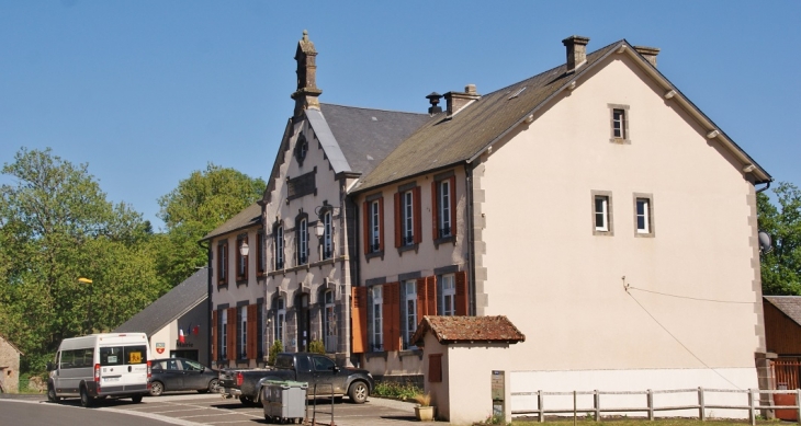 L'école - Condat-en-Combraille