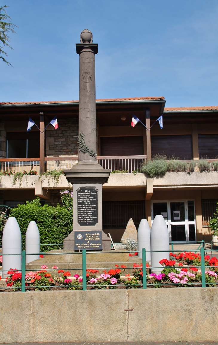 Monument aux Morts - Coudes