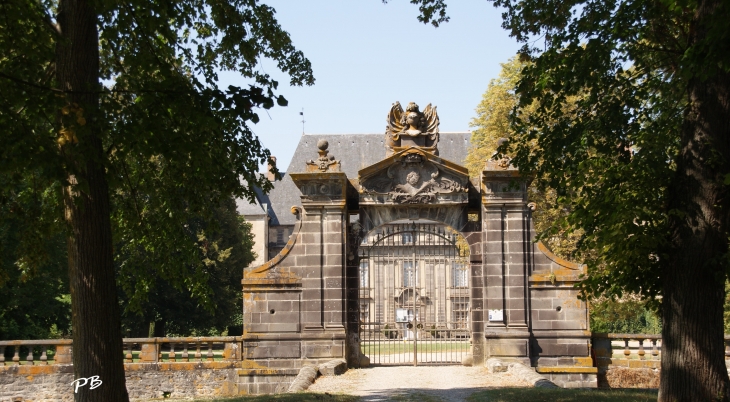 -Ecole Royale Militaire d'Effiat