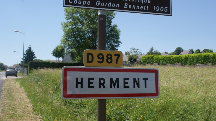  - Herment