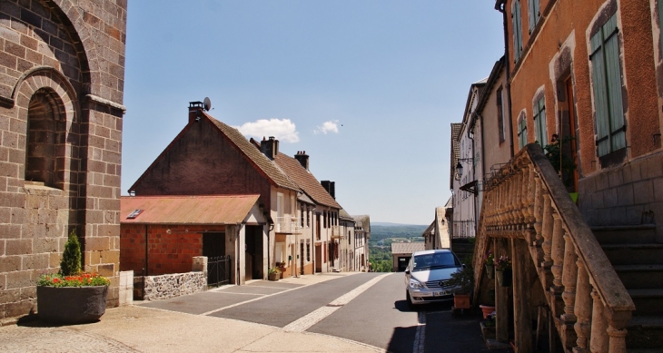 Le Village - Herment