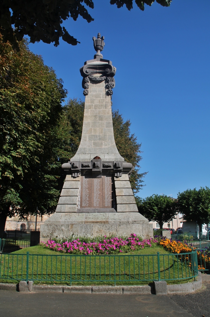 Monument aux Morts - Issoire