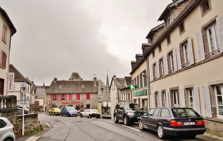 La Commune - La Tour-d'Auvergne