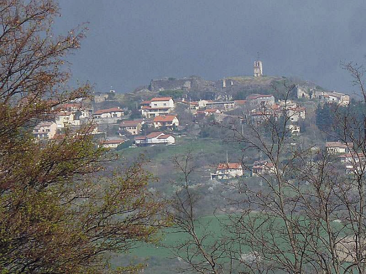 Le village vu de loin - Le Crest