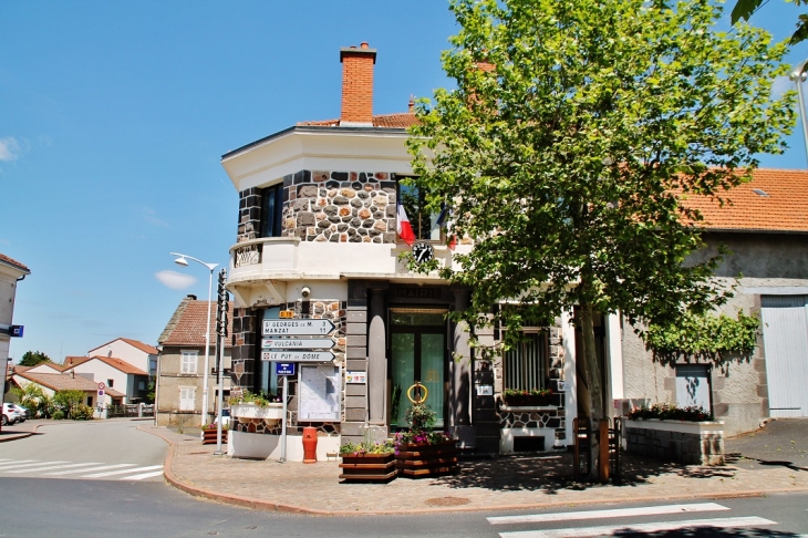 La Mairie - Les Ancizes-Comps