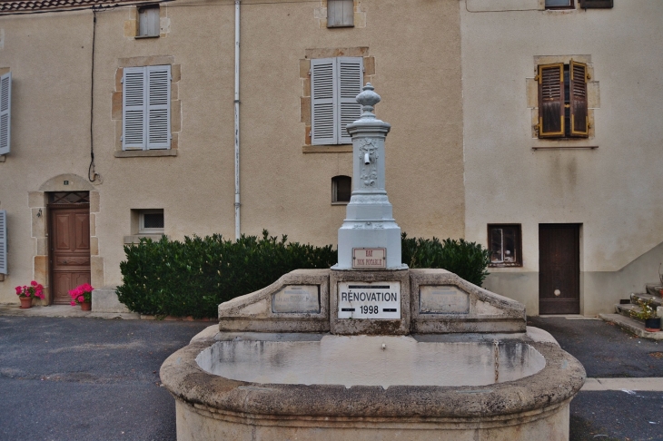 La Fontaine - Les Pradeaux