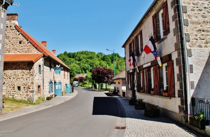 Le Village - Miremont