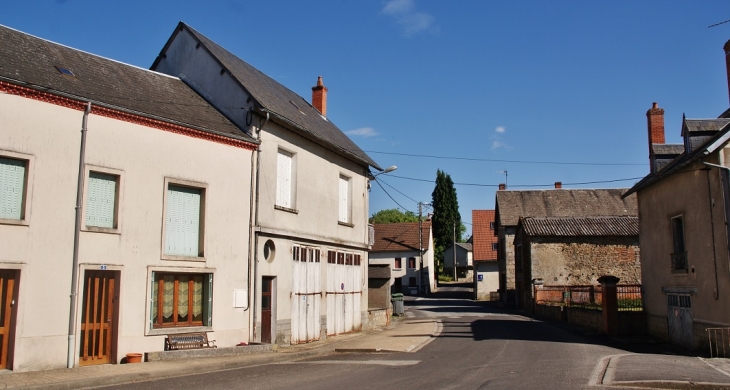 Le Village - Montel-de-Gelat